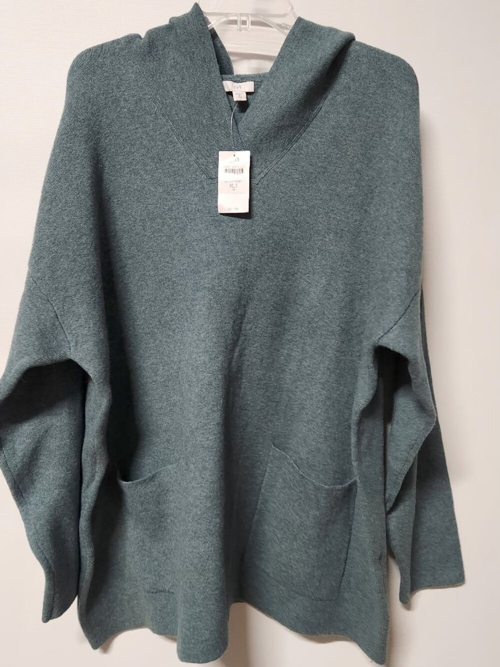 💙 Beautiful J.Jill lightweight knit sweater in a soft smoky blue-gray color.